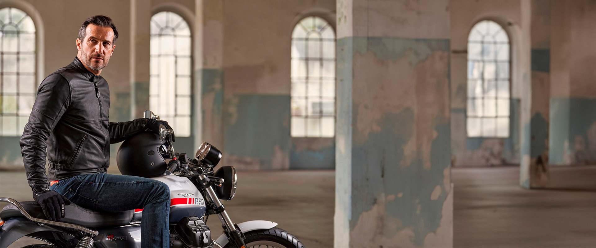Moto guzzi merchandise deals