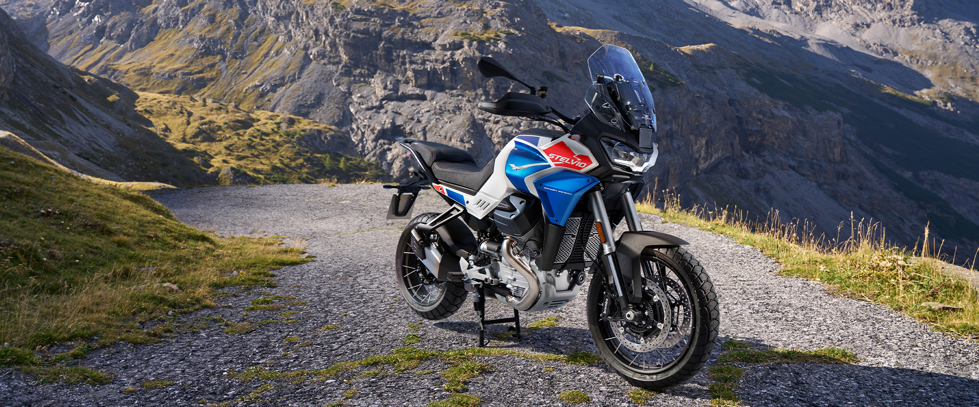 Stelvio Duecento Tributo | Moto Guzzi ES